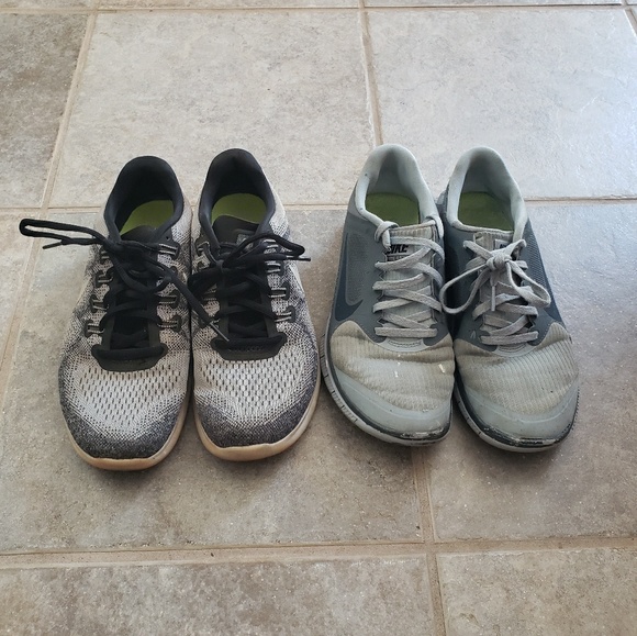 2 Pairs of Gray Nike Sneakers - Picture 2 of 7